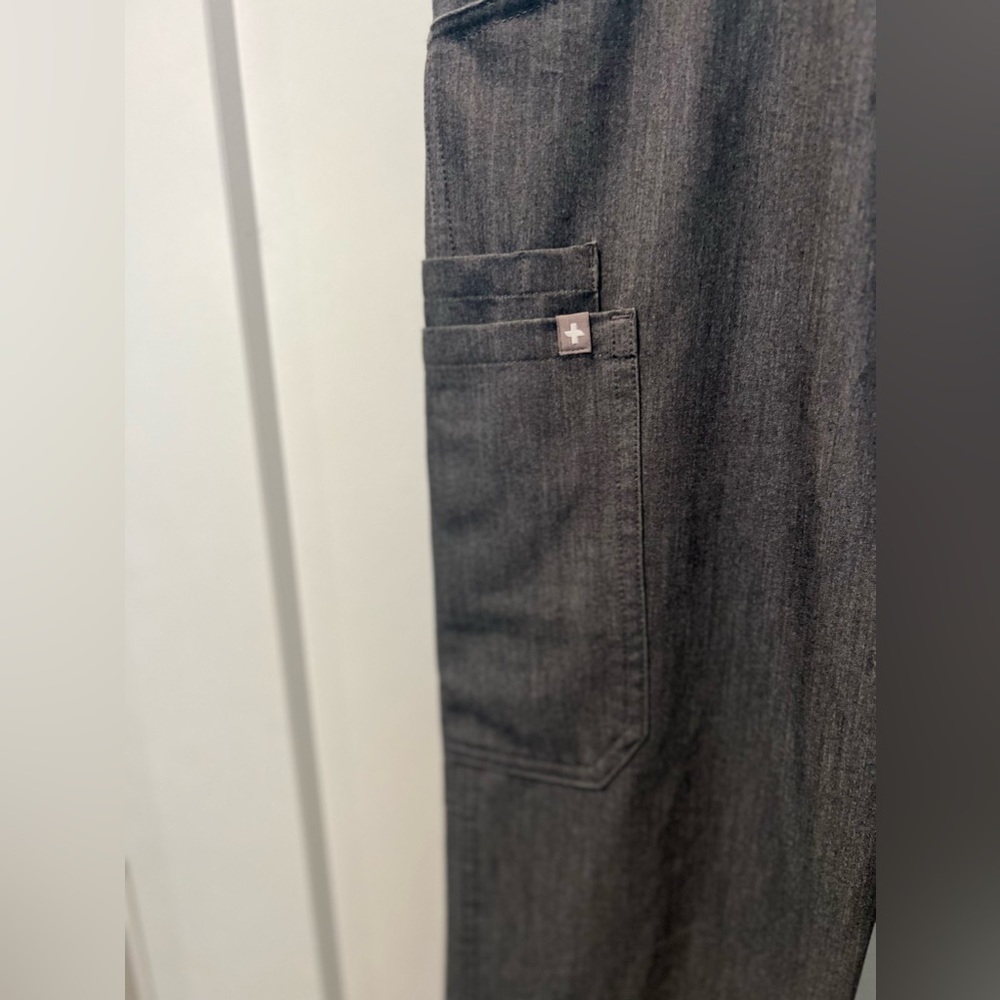 Figs Gray Women's Pants with Teal Drawstring - Picture 10 of 13